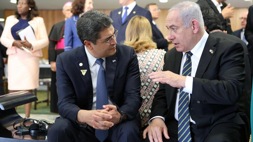 Honduran President Juan Orlando Hernández and Prime Minister Benjamin Netanyahu during a conference in Brazil (Photo: Reuters) ראש הממשלה בנימין נתניהו נשיא הונדורס חואן אורלנדו הרננדס ברזיליה