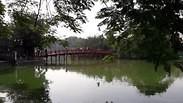 הגשר על אגם "הואם קיאן" בלב האנוי
