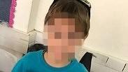  נ' הילד שהותקף ברכב הסעות בתל אביב