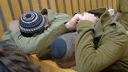 אחד החיילים החשודים בהכאת פלסטינים בבית הדין הצבאי ביפו 