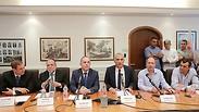 טקס החתימה על הרפורמה בחשמל