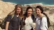 הנרצחת מעין יעל, אורי אסנבכר ז"ל וחברותיה