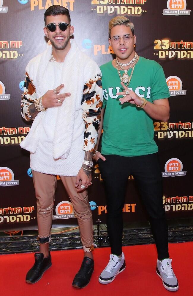 על תקן יחידה אחת. סטטיק ובן אל תבורי