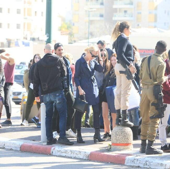 הקהל לא נשאר אדיש למראה הכוכבת