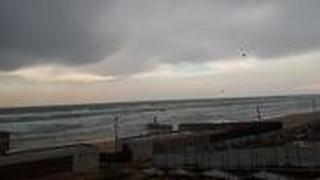 שבת חורפית בחוף בת ים