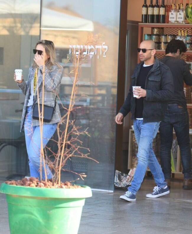 קפה של בוקר (צילום: מוטי לבטון) קפה של בוקר