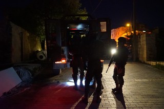  פעילות כוחות צה"ל שב"כ ומג"ב לתפיסת המחבל עמר אבו לילא מהפיגוע באריאל