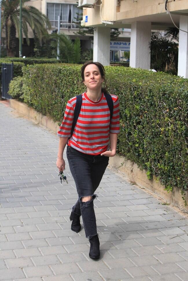 היא לא תשחרר מהצרור מפתחות שלה