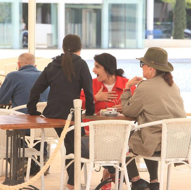 הכל כדי שנראה את הטבעת