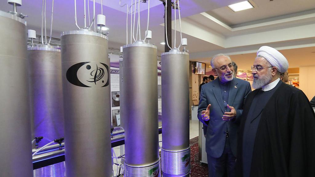 Iranian President Hassan Rouhani visits one of the country's nuclear facilities (Photo: AFP) Iranian President Hassan Rouhani visits one of the country's nuclear facilities