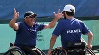 נועם גרשוני ושרגא ויינברג מאושרים