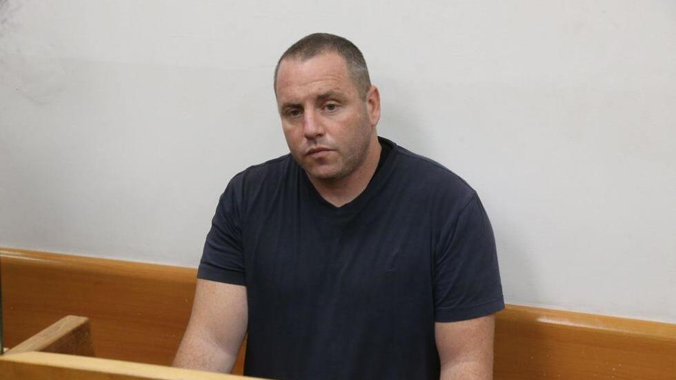 ארבל אלוני בבית המשפט בשנה שעברה (צילום: מוטי קמחי) השלום ראשל"צ הארכת מעצר לחשודים בפרשת הונאת הקשישים של ארבל אלוני