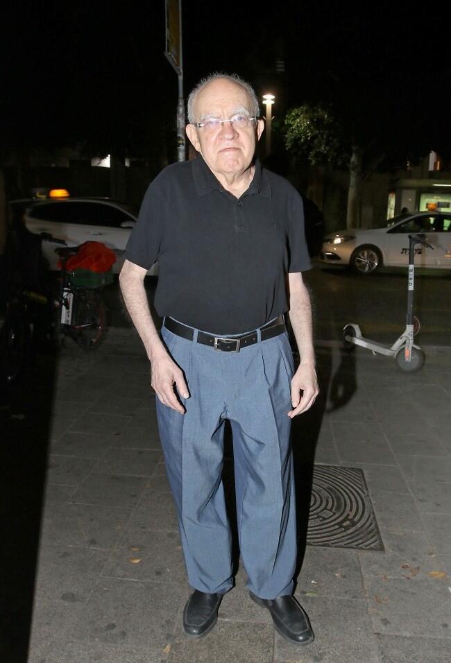 לא פספס הזדמנות להיפרד. שלום קיטל