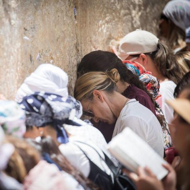 "אמן ויהיה איחוד של סקס והעיר הגדולה"