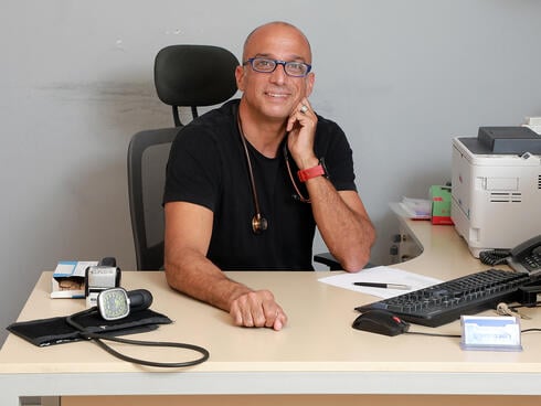 במשך שנתיים ויתרתי על הבדיקה הגופנית בטיפול הרפואי, עם הצלחות לא רעות