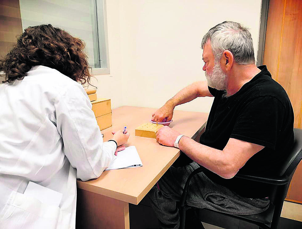 ''היה לי קשה להיזכר במילים הכי פשוטות''. גילאון בשיקום (צילום: אלבום פרטי) ''היה לי קשה להיזכר במילים הכי פשוטות''. גילאון בשיקום