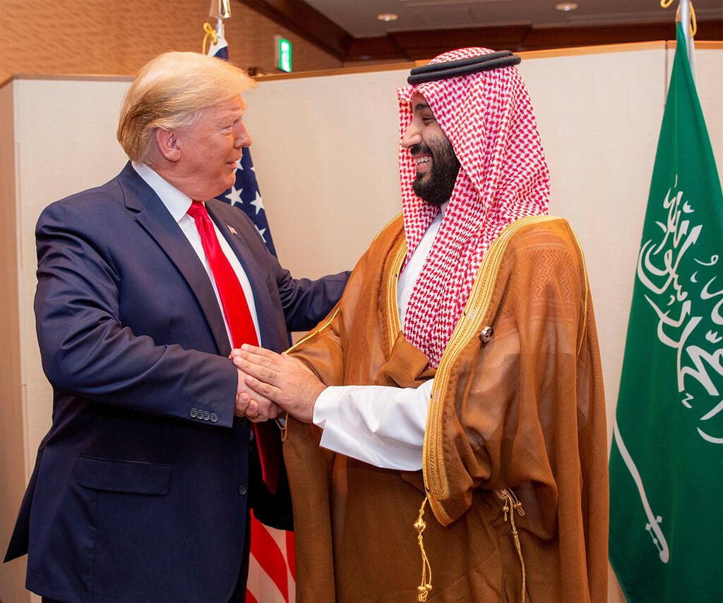 U.S. President Donald Trump and Saudi Crown Prince Mohammed bin Salman (Photo: Reuters) נשיא ארה"ב דונלד טראמפ עם יורש העצר של סעודיה מוחמד בן סלמאן ועידה G20 אוסקה יפן