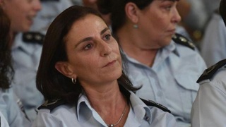 גונדר קטי פרי ראש מנהלת תפנית תמונה ל מפקדת מחוז דרום שב״ס
