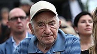 "דרך עדשת האמונה": ניצולים באושוויץ