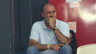לא תעלול יחצני. זופר אבדיה