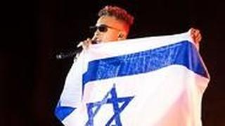 אוזונה בהופעה בישראל