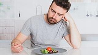 אכילה בשעמום
