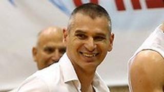 מיקי גורקה חוזר לבני הרצליה