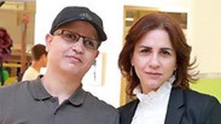 נפוז חטיב, זוכה בתואר "המורה של המדינה" לשנת 2019 עם תלמידה לשעבר תאופיק אבו זיאד