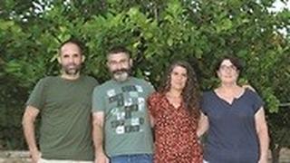 תמונה של האחיות של גיל רוזנטל אילה ואשרת, אחיו שי ורז מסד הנווט שהיה איתו בזמן התאונה