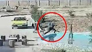 תיעוד פגז טורקי פגע בכלא כורדי - 5 אסירי דאעש נמלטו