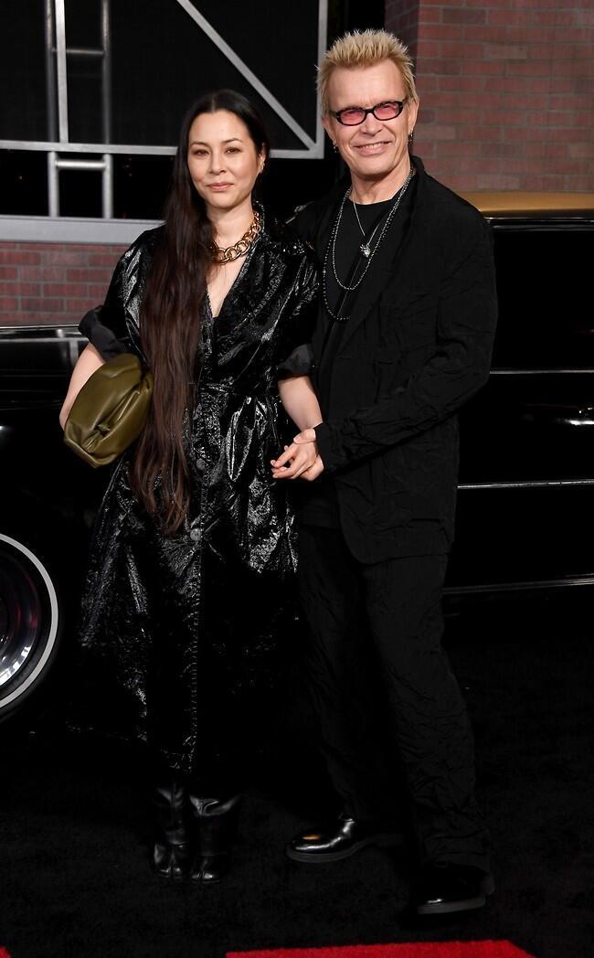 בילי איידול ובת הזוג (צילום: Gettyimages) בילי איידול ובת הזוג