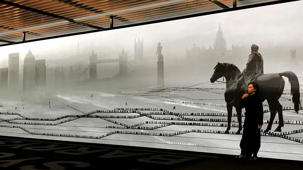 Michal Rovner receives Israel Prize for art