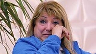 שולה זקן בוכה גולסטאר כלא