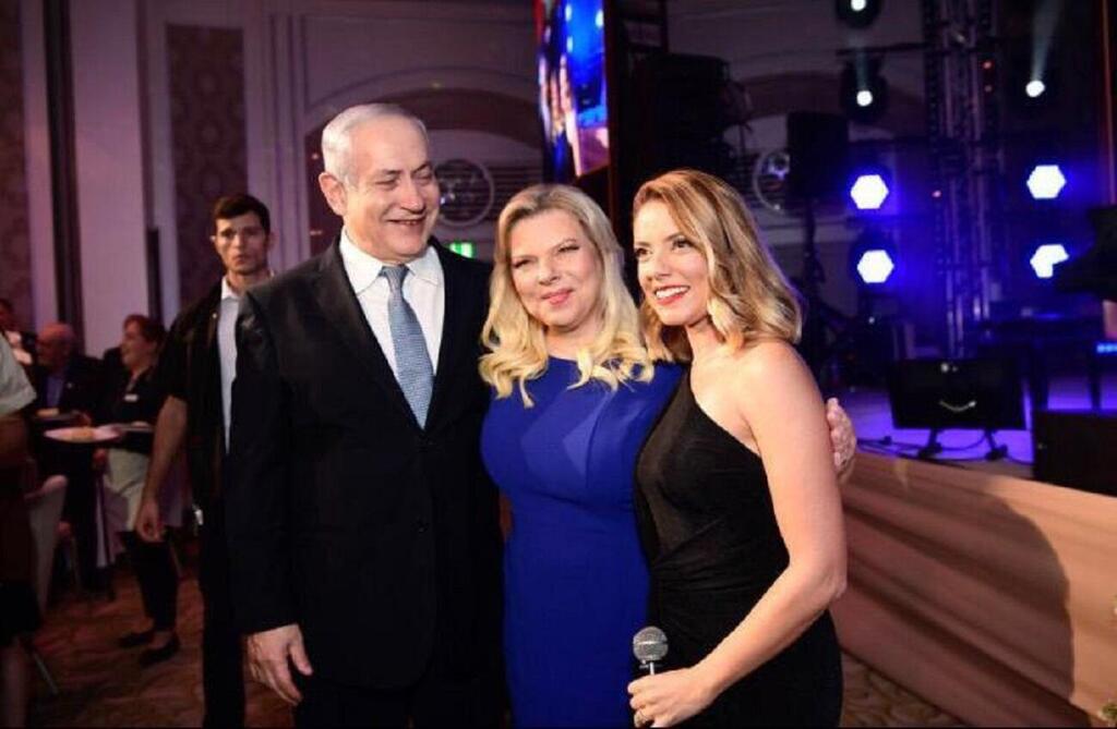 הצליחה להפתיע. שירי מימון אמש באירוע של קק"ל עם ראש הממשלה בנימין נתניהו ורעייתו שרה נתניהו