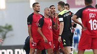 שניר שוקר מורחק