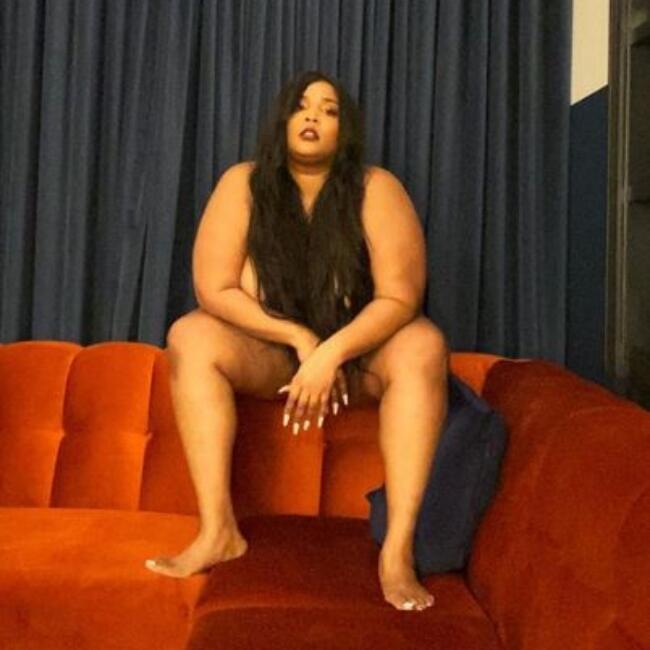 מי הספר שלך? ליזו (צילום: אינסטגרם) מי הספר שלך? ליזו