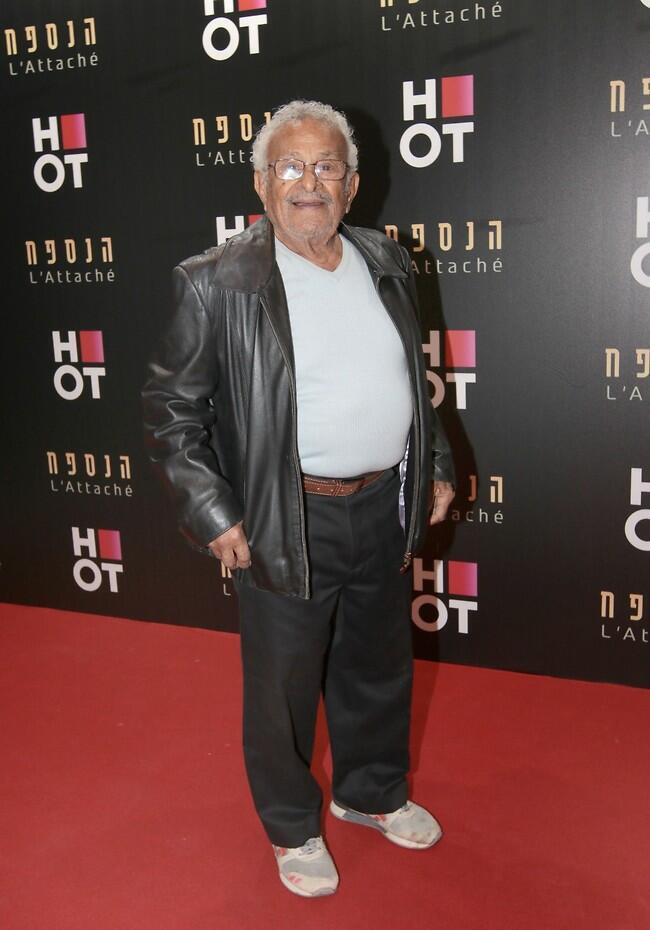 כוכב. גבי עמרני גונב את ההצגה לכולם (צילום: ענת מוסברג) כוכב. גבי עמרני גונב את ההצגה לכולם