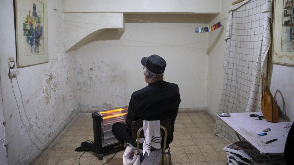 An impoverished elderly man in Jerusalem 