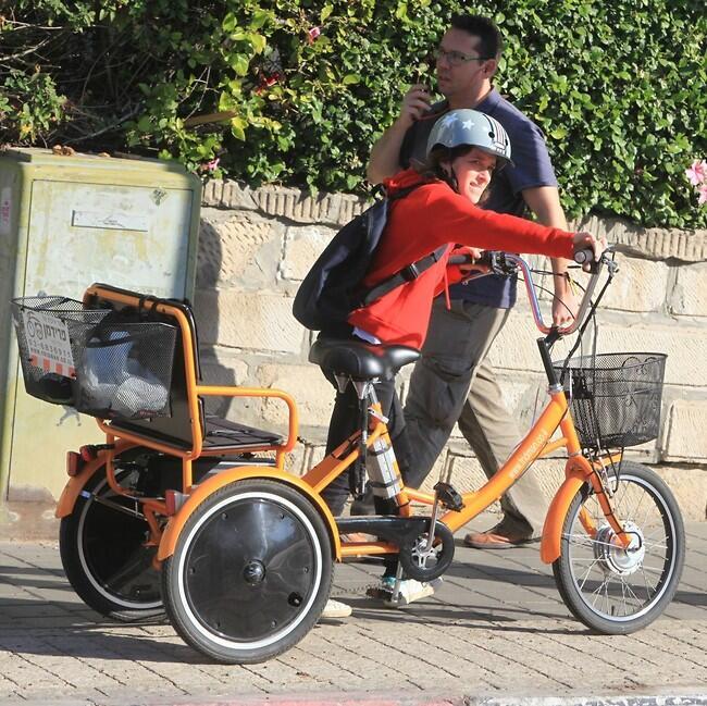 מחפשת מסלול אופניים