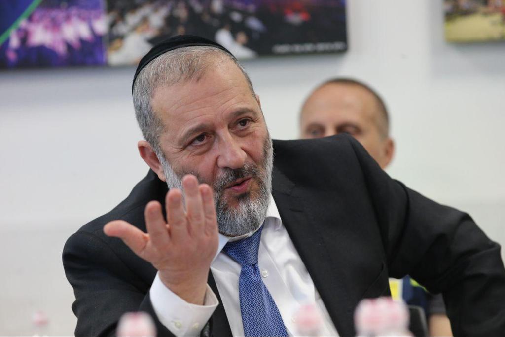 Interior Minister Aryeh Deri (Photo: Moti Kimchi) תרגיל התמודדות תרחיש מזג אוויר קיצוני תל אביב