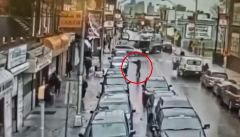 The attack on a kosher market in Jersey City ניו ג'רזי תיעוד ירי מרכול כשר