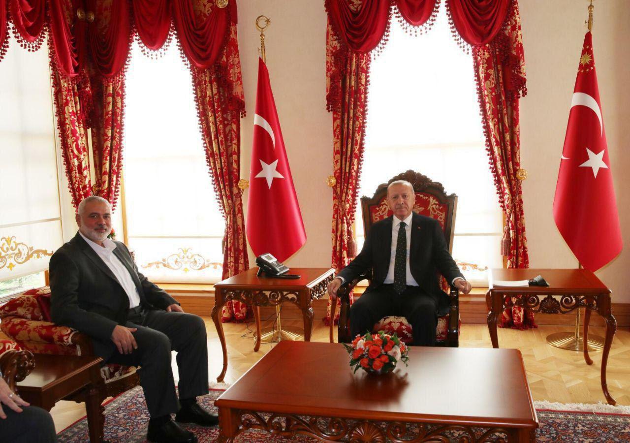 נשיא טורקיה טאיפ ארדואן קיבל היום את פניו של מנהיג חמאס איסמאעיל הנייה באיסטנבול