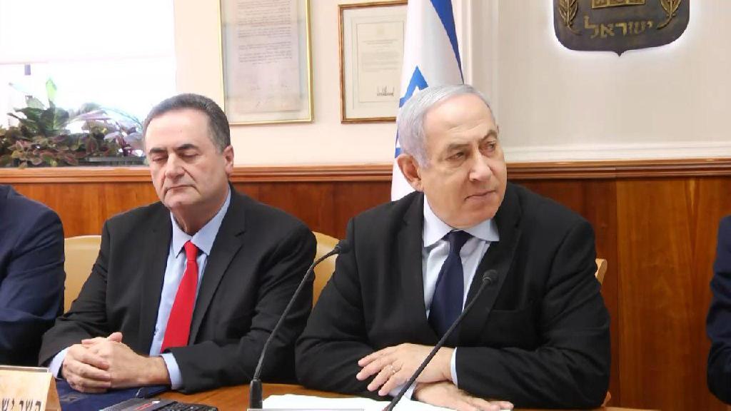 Israel Katz and Benjamin Netanyahu (Photo: Avi Cohen) ישיבת ממשלה
