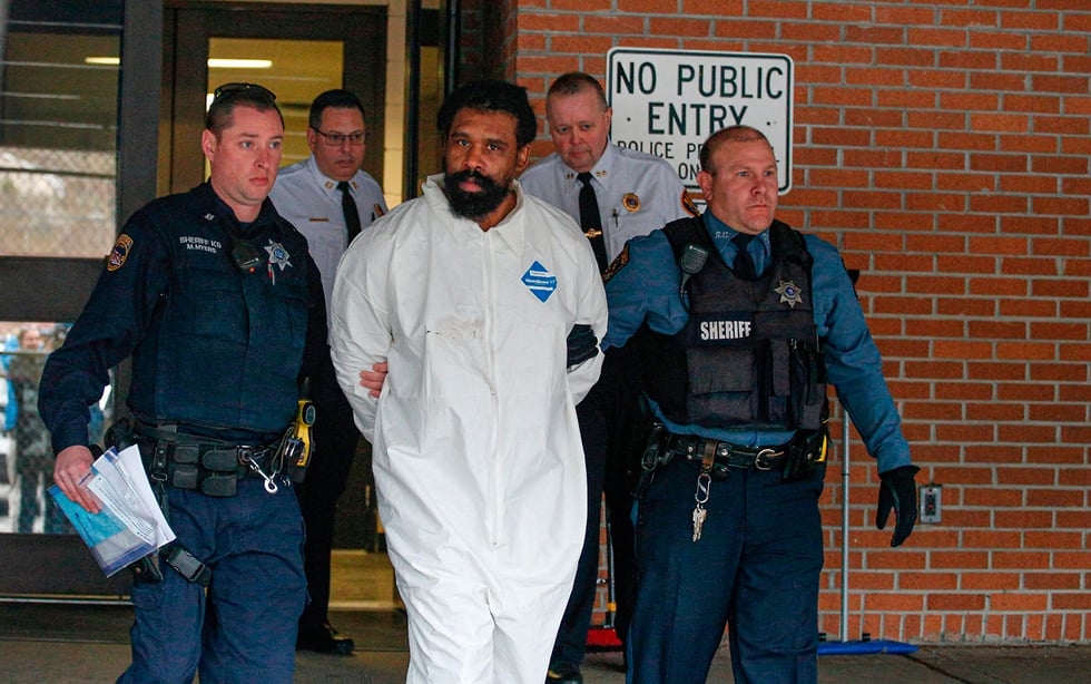 Hanukkah party stabbing suspect Grafton Thomas is charged with attempted murder (Photo: AFP) פיגוע במסיבת חנוכה בעיירה מונסי במדינת ניו יורק הדוקר גרפטון תומאס
