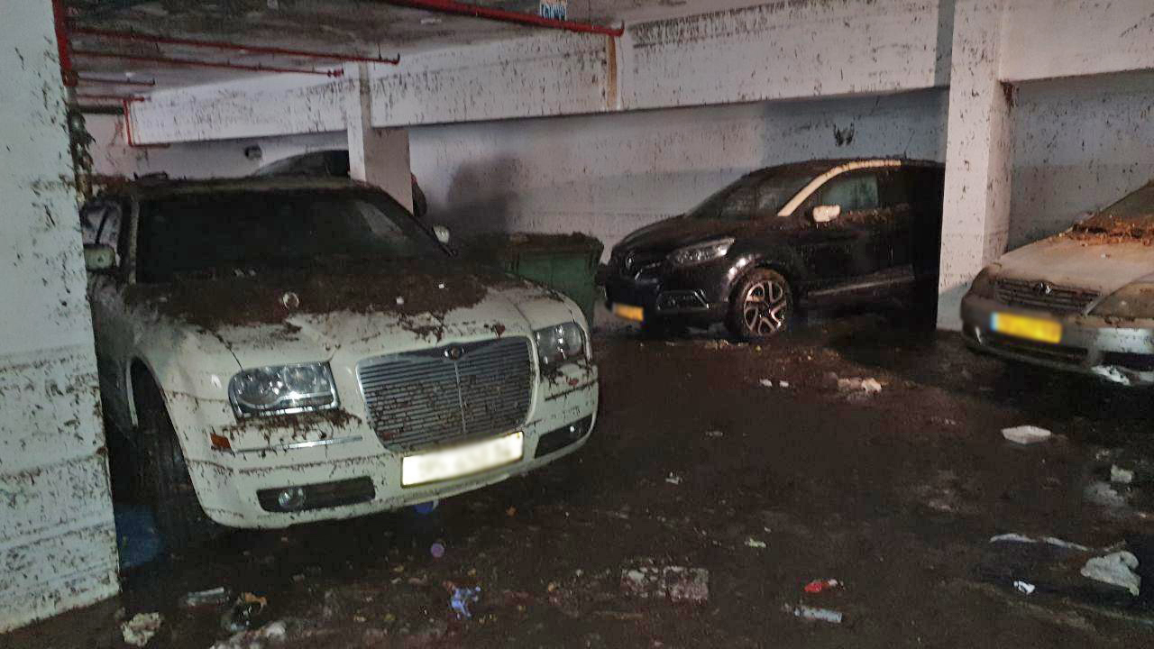 Emergency services bashed after flash flood leaves 2 dead in Tel Aviv