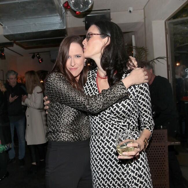 גיסות או לא להיות. יונית לוי ועמליה רוזנבלום (צילום: ענת מוסברג) גיסות או לא להיות. יונית לוי ועמליה רוזנבלום
