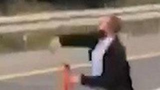 נהג פגע במצלמות משטרה בכביש 65