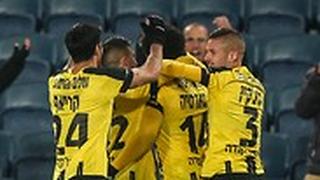 שחקני בית"ר ירושלים חוגגים