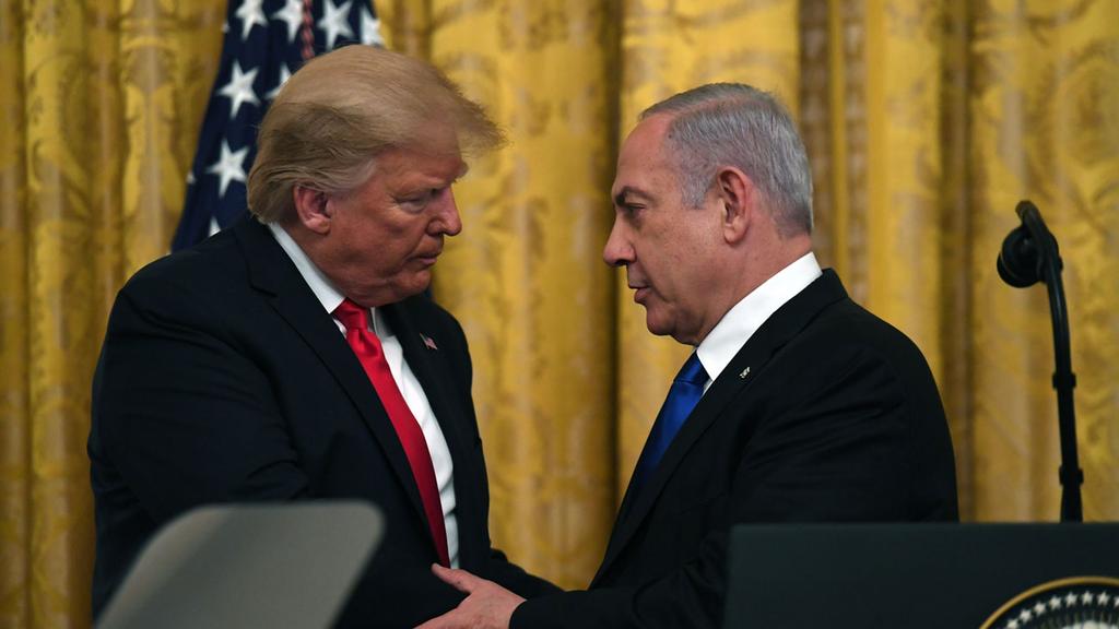 דונלד טראמפ ובנימין נתניהו בחשיפת תוכנית המאה 