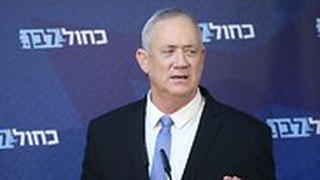 בני גנץ בכנס כחול לבן